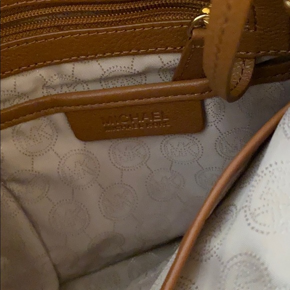 Michael Kors Brown Leather Shoulder/Crossbody Bag - Picture 6 of 10